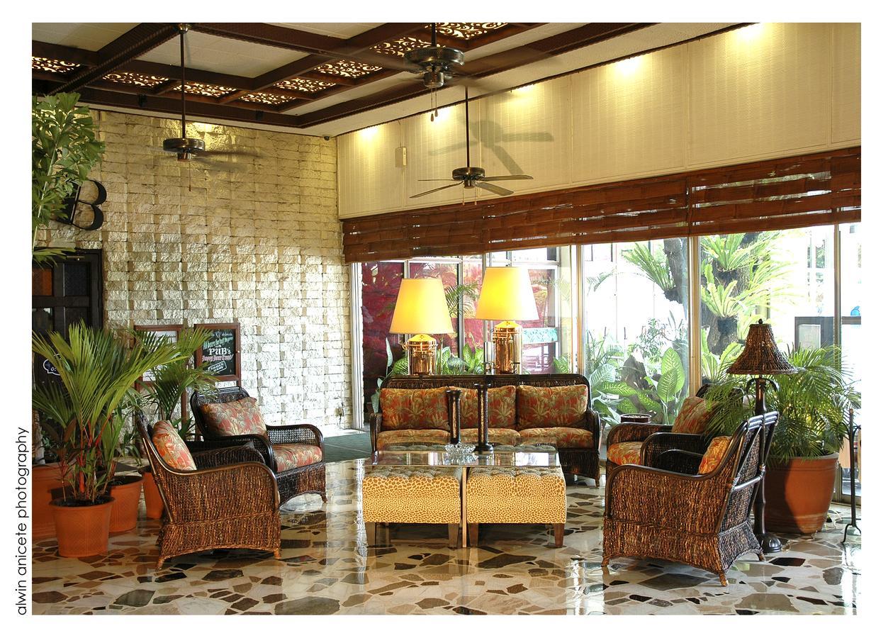 אנגלס Oasis Hotel מראה חיצוני תמונה
