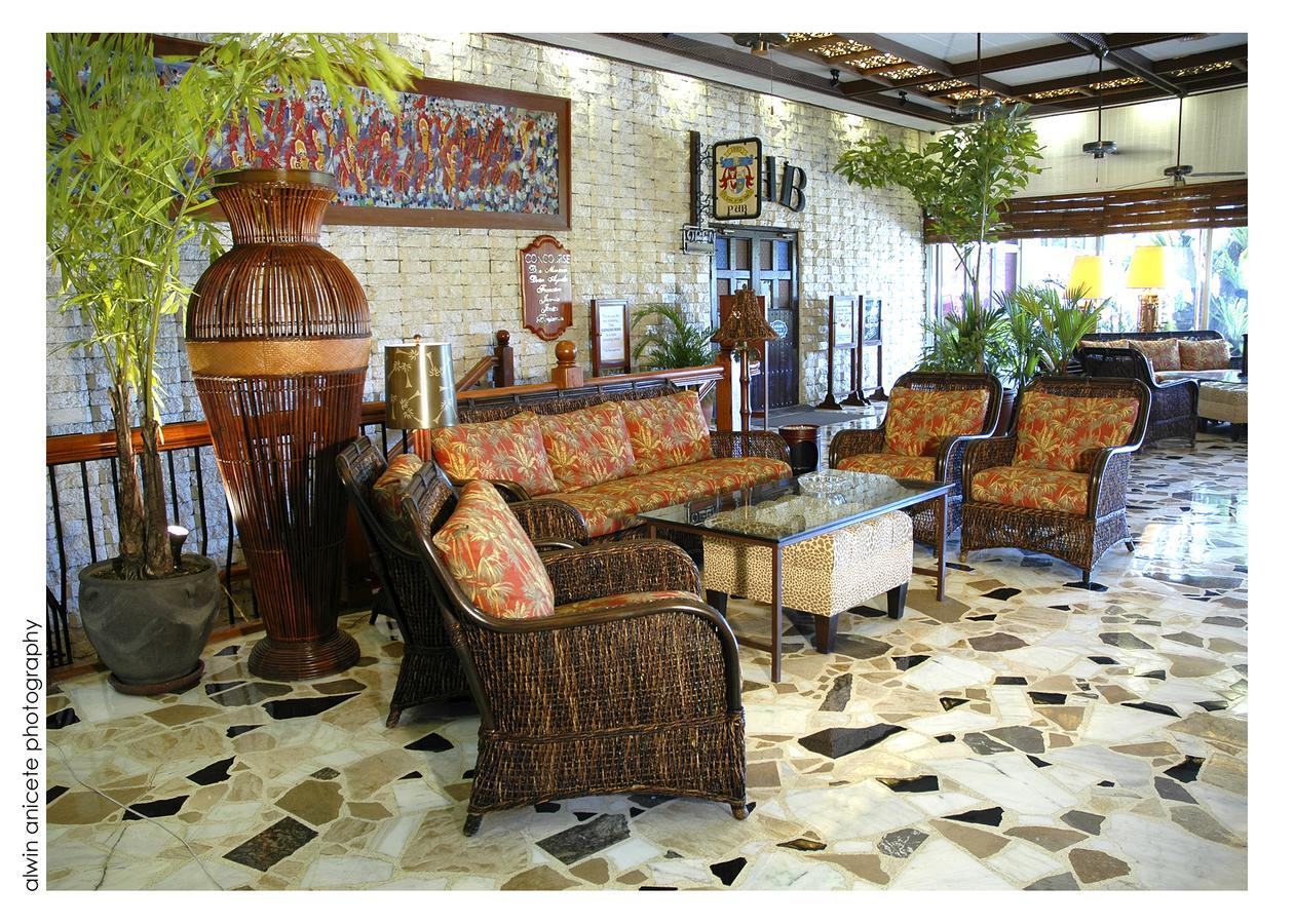 אנגלס Oasis Hotel מראה חיצוני תמונה